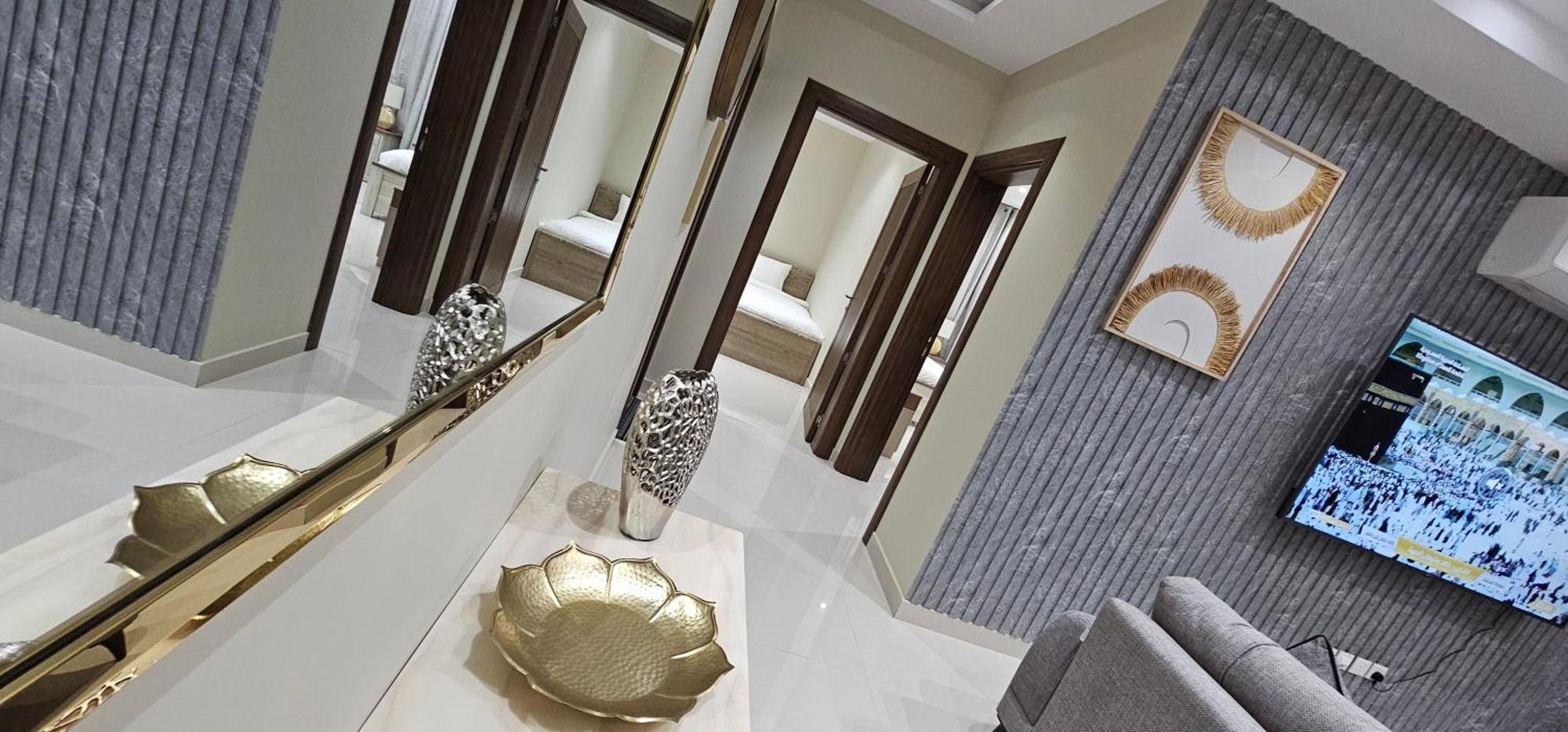 الشقق الفاخرة Modern Apartments Of 3 Bedrooms 5 Minutes To Haram 麦地那 外观 照片