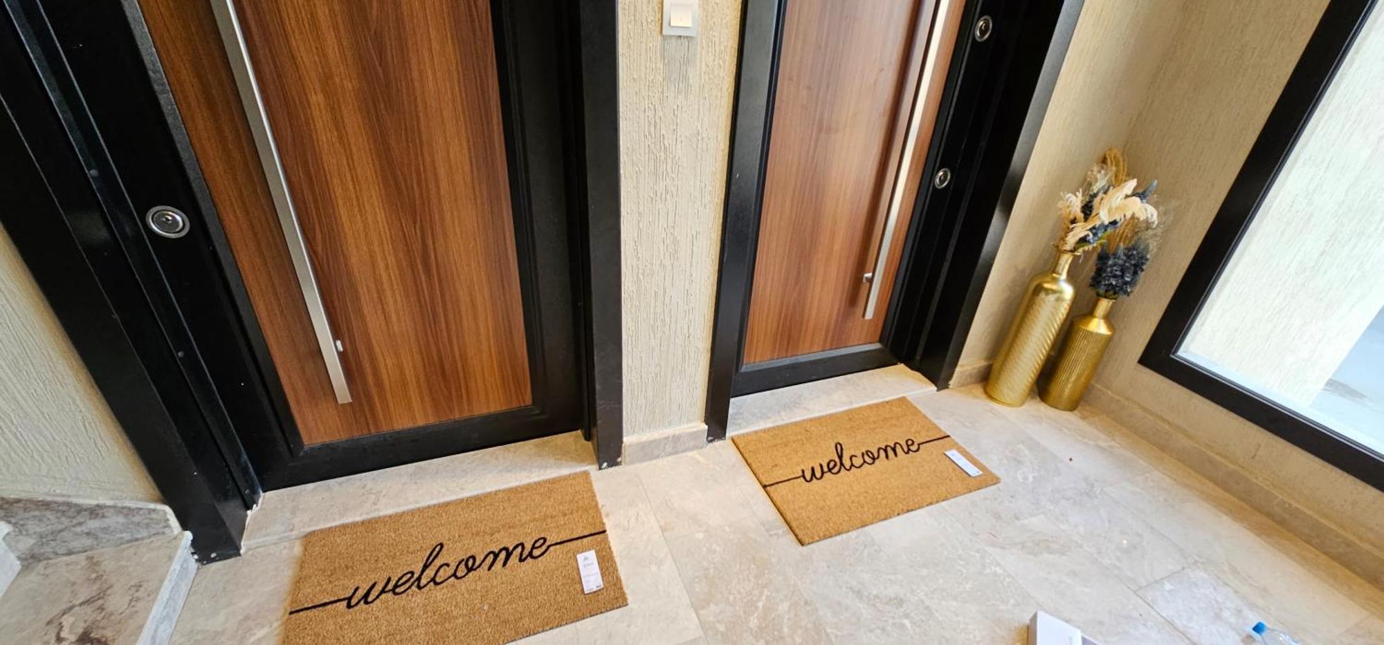 الشقق الفاخرة Modern Apartments Of 3 Bedrooms 5 Minutes To Haram 麦地那 外观 照片