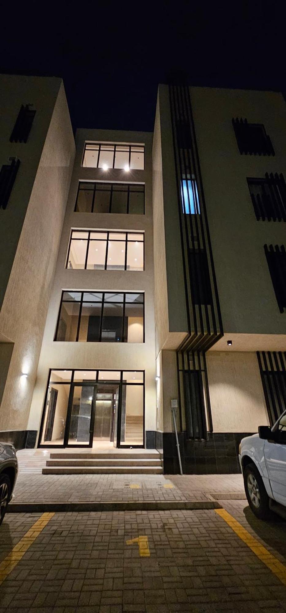 الشقق الفاخرة Modern Apartments Of 3 Bedrooms 5 Minutes To Haram 麦地那 外观 照片