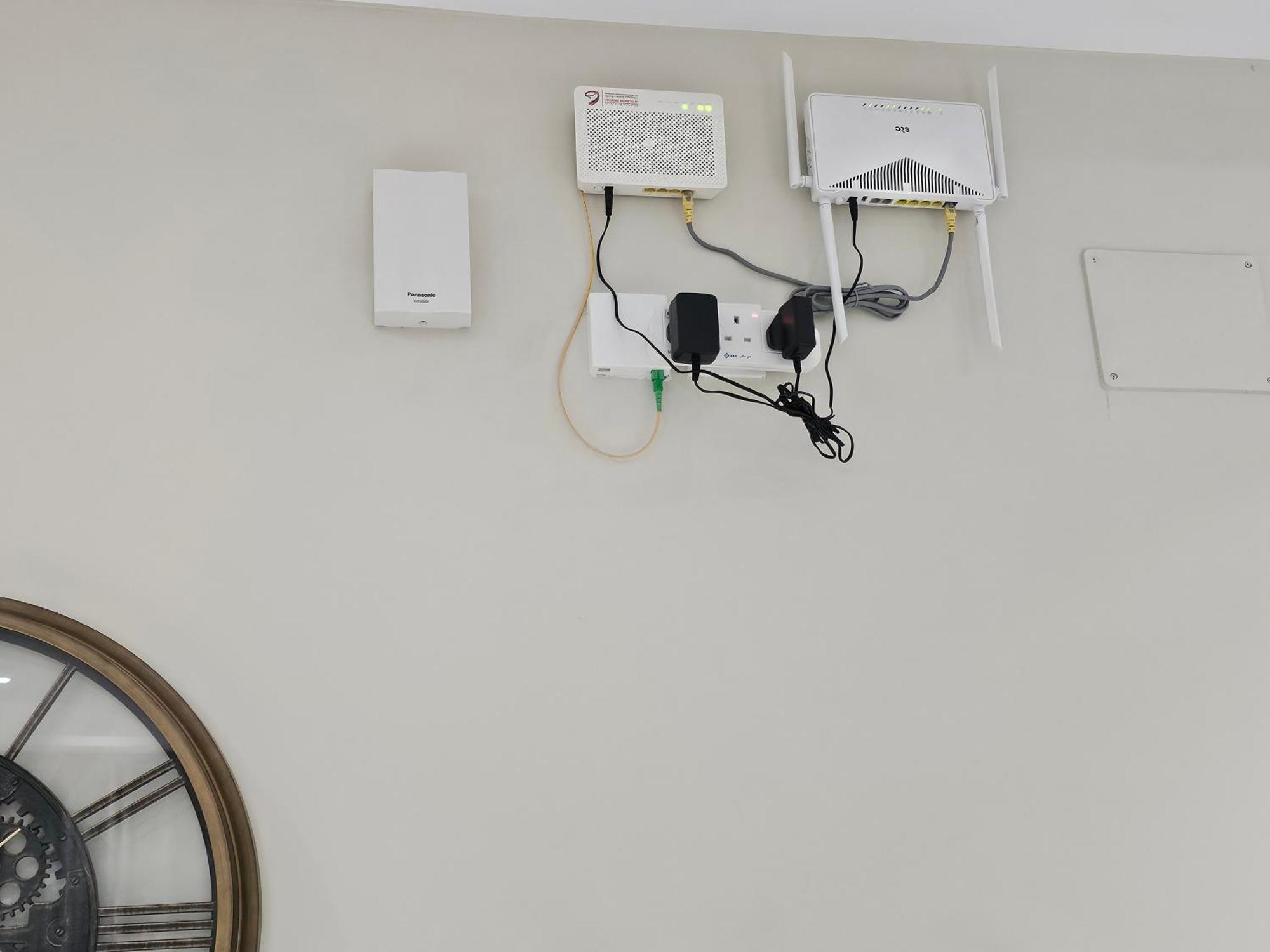 الشقق الفاخرة Modern Apartments Of 3 Bedrooms 5 Minutes To Haram 麦地那 外观 照片