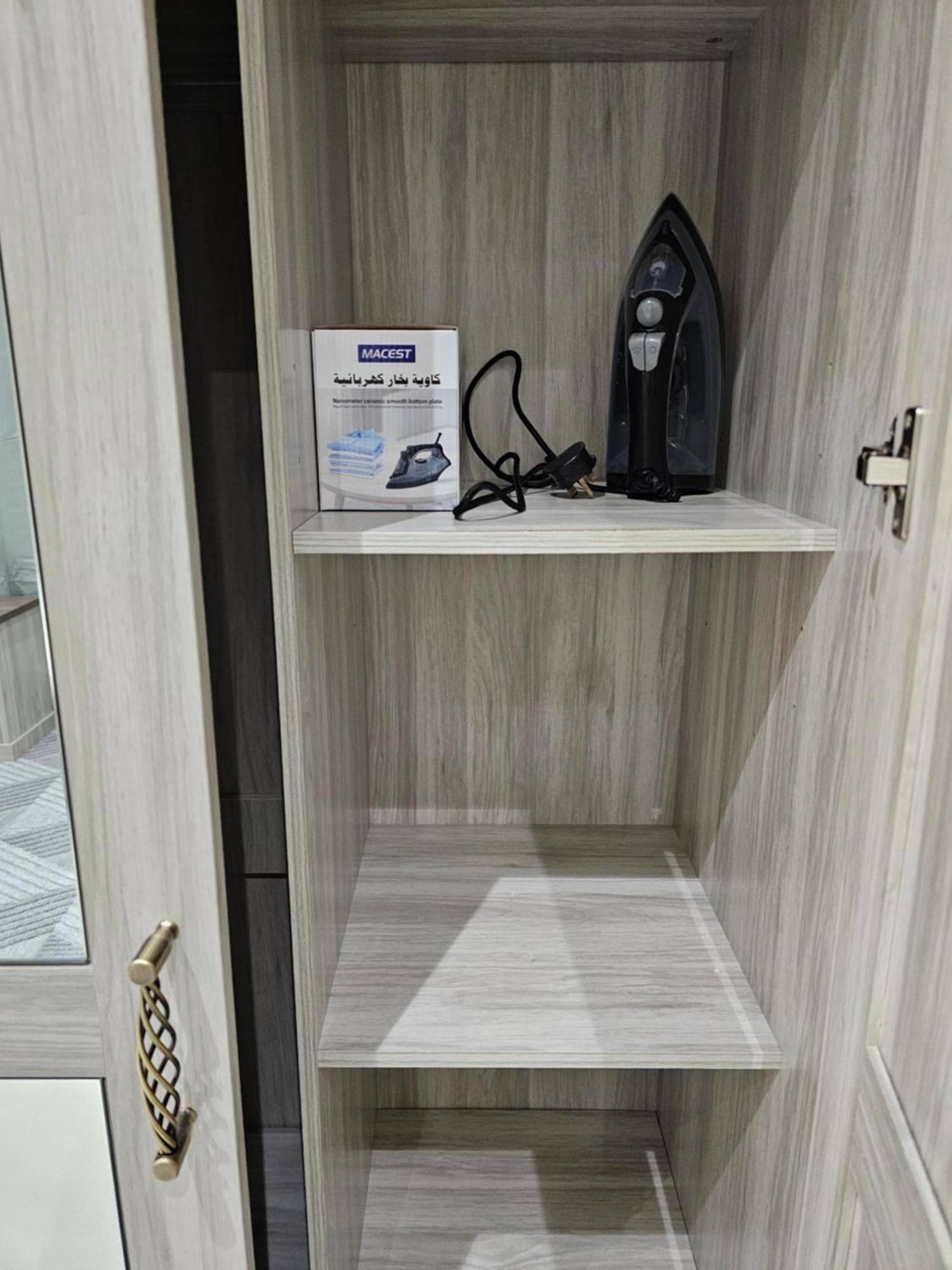 الشقق الفاخرة Modern Apartments Of 3 Bedrooms 5 Minutes To Haram 麦地那 外观 照片